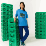 חולצת טריקו מכותנה אורגנית בהדפס lacoste x minecraft DZ4D0D881 כחול l99 נשים - Image 2