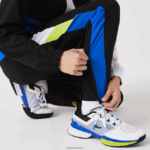 Lacoste אימונית טניס בהדפס תנין ספורטיבית DZ4D0D1144 לבן שחור כחול צהוב l74 גברים - Image 11
