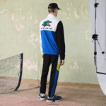 Lacoste אימונית טניס בהדפס תנין ספורטיבית DZ4D0D1144 לבן שחור כחול צהוב l74 גברים - Image 4