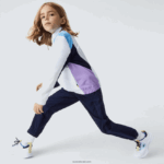 Lacoste אימונית טניס בצבע בלוק ספורט DZ4D0D3185 לבן כחול כהה סגול 6hu ילדים - Image 2
