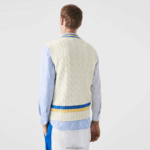 Lacoste אפוד סוודר צמר בכושר קלאסי DZ4D0D1471 לבן צהוב כחול 7mz גברים - Image 3