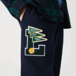 Lacoste דגלונים l badge מכנסי אימונית צמר DZ4D0D1168 כחול כהה 166 גברים - Image 6
