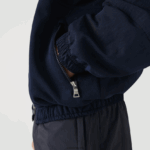Lacoste ז'קט עם רוכסן לוגו גרפי חי DZ4D0D1315 כחול כהה 5fs גברים - Image 2