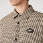 Lacoste חולצה דוחה מים בהדפס צ'ק DZ4D0D1549 בצבע בז' נייבי ירוק חאקי 87e גברים - Image 4
