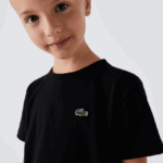 Lacoste חולצה ספורטיבית בתערובת כותנה נושמת DZ4D0D3028 שחור 031 בנים - Image 7