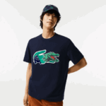 Lacoste חולצת טי אוברסייז תנין בכושר נינוח DZ4D0D607 כחול כהה 166 גברים