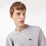 Lacoste חולצת טי ספורטיבית בכושר רגיל עם מיתוג ניגודיות DZ4D0D94 chine אפור cca גברים - Image 2