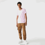 Lacoste חולצת טי של פימה כותנה עם צווארון V DZ4D0D615 ורוד z4h גברים - Image 2