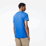 Lacoste חולצת טי של פימה כותנה עם צווארון V DZ4D0D49 כחול kxb גברים - Image 3