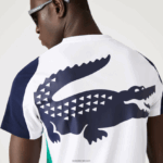 Lacoste חולצת טניס ספורטיבית בהדפס תנין DZ4D0D588 לבן ירוק כחול כהה yh9 גברים - Image 5