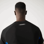 Lacoste חולצת טניס ספורטיבית בצבע בלוק אולטרה יבש DZ4D0D585 כחול שחור y2e גברים - Image 4