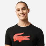 Lacoste חולצת טריקו ג'רזי נושמת בהדפס תלת מימד DZ4D0D99 שחור אדום bzj גברים - Image 2