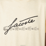 Lacoste חולצת טריקו כותנה עם צווארון עגול בהדפס חתימה ותנין DZ4D0D762 hbz צהוב גברים - Image 5