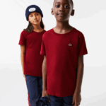 Lacoste חולצת טריקו מבד כותנה עם צווארון צווארון DZ4D0D3165 בורדו ypw ילדים