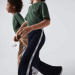 Lacoste חולצת טריקו מבד כותנה עם צווארון צווארון DZ4D0D3149 ירוק 5hx ילדים - Image 3
