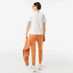 Lacoste חולצת טריקו מכותנה אורגנית בגזרה רפויה DZ4D0D2609 לבן 70V נשים - Image 3