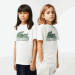 Lacoste חולצת טריקו מכותנה אורגנית בהדפס ניגודיות DZ4D0D3006 לבן 70V ילדים