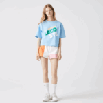Lacoste חולצת טריקו מכותנה אורגנית קצרה עם כתמים משוחררים DZ4D0D2611 כחול hbp נשים