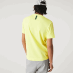 Lacoste חולצת טריקו מתערובת פיקה כותנה אורגנית עם צווארון צוואר DZ4D0D641 טוק צהוב צעקני גברים - Image 3