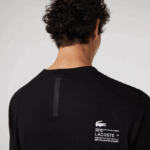 Lacoste חולצת טריקו עם הדפס בגזרה רגועה DZ4D0D662 שחור 031 גברים - Image 4