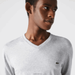 Lacoste חולצת טריקו קלת משקל עם צווארון V מכותנה פימה DZ4D0D677 chine אפור cca גברים - Image 4