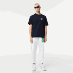Lacoste חולצת טריקו תג אפקט קומי בכושר נינוח DZ4D0D741 כחול כהה 166 גברים - Image 2
