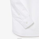 Lacoste חולצת כותנה אוקספורד בכושר רגיל DZ4D0D1467 לבן 001 גברים - Image 3