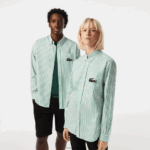 Lacoste חולצת כותנה גדולה בגזרה רגועה DZ4D0D411 לבן ירוק 737 גברים