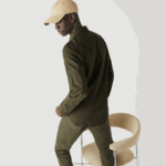 Lacoste חולצת כותנה לוהבת בגזרה דקיקה DZ4D0D1645 ירוק חאקי לבן n8e גברים - Image 3