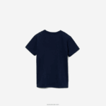 Lacoste חולצת כותנה עם צווארון V DZ4D0D3128 כחול כהה 166 ילדים - Image 2