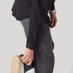 Lacoste חולצת פופלין מכותנה בכושר רגיל DZ4D0D1613 כחול כהה hde גברים - Image 9