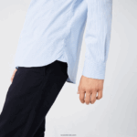 Lacoste חולצת פופלין עם פסים בגזרה דקיקה DZ4D0D400 לבן כחול f6z גברים - Image 4