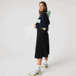 Lacoste חצאית קפלים גולשת במותן אלסטית DZ4D0D2601 שחור 031 נשים - Image 6