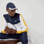Lacoste כובע קל משקל ספורטיבי ניגודיות DZ4D0D1932 כחול כהה לבן 525 גברים
