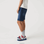 Lacoste מכנסי ברמודה מכותנה ג'ינס נמתחת בגזרה דקיקה DZ4D0D1644 כחול mk9 גברים - Image 2