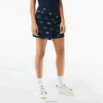 Lacoste מכנסי ברמודה עם הדפסה קלת משקל של גולף DZ4D0D2447 כחול כהה 166 נשים - Image 3