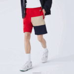 Lacoste מכנסי ברמודה קצרים בצבע בלוק צמר DZ4D0D1558 אדום בז' כחול כהה 1fu גברים - Image 4