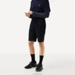 Lacoste מכנסי ברמודה קצרים מכותנה בגזרה דק בגזרה DZ4D0D454 כחול כהה hde גברים - Image 2