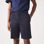Lacoste מכנסי ברמודה קצרים מכותנה בגזרה דק בגזרה DZ4D0D454 כחול כהה hde גברים - Image 4
