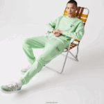 Lacoste מכנסי ג'וגינג מכותנה בהדפס מורשת חי DZ4D0D1136 הי ירוק גברים - Image 4