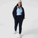 Lacoste מכנסי ג'וגינג פליסה קלים DZ4D0D2593 כחול כהה 166 נשים - Image 5