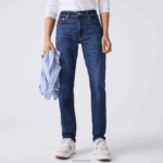 Lacoste מכנסי ג'ינס מכותנה נמתחת בגזרה דקיקה DZ4D0D419 כחול mk9 גברים - Image 2
