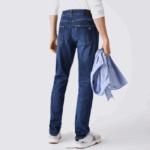 Lacoste מכנסי ג'ינס מכותנה נמתחת בגזרה דקיקה DZ4D0D419 כחול mk9 גברים - Image 4