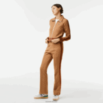 Lacoste מכנסי טרנינג בהדפס מונוגרמה DZ4D0D2536 בז' חום zwm נשים - Image 7
