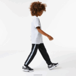 Lacoste מכנסי טרנינג להקות מודפסות DZ4D0D3223 שחור כחול 985 ילדים - Image 3
