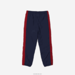 Lacoste מכנסי טרנינג להקת קונטרסט DZ4D0D3225 סיכה בורדו כחול כהה ילדים - Image 6