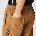 Lacoste מכנסי טרנינג מיתוג במידות גדולות בניגוד DZ4D0D1002 חום z0w גברים - Image 7