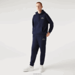 Lacoste מכנסי טרנינג מכותנה אורגנית DZ4D0D1049 כחול כהה 166 גברים - Image 2