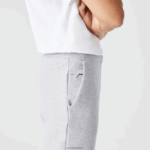 Lacoste מכנסי טרנינג עם הדפס רפלקטיבי DZ4D0D1044 chine אפור cca גברים - Image 9