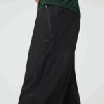 Lacoste מכנסי טרנינג קלים DZ4D0D1131 שחור 031 גברים - Image 2